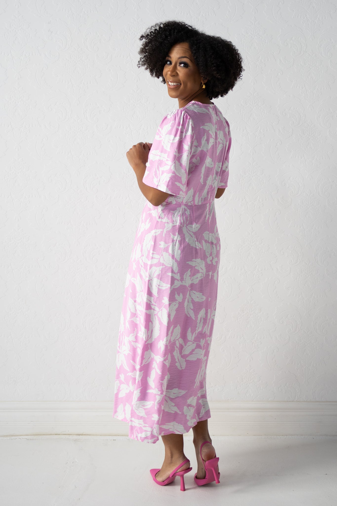 Marlo Leaf Print Midi Dress (6-16)