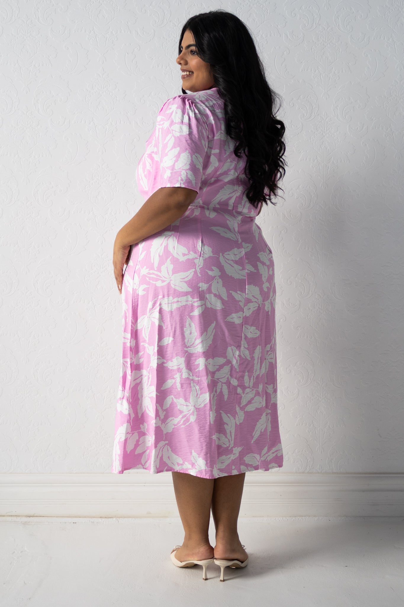 Marlo Leaf Print Midi Dress (6-16)