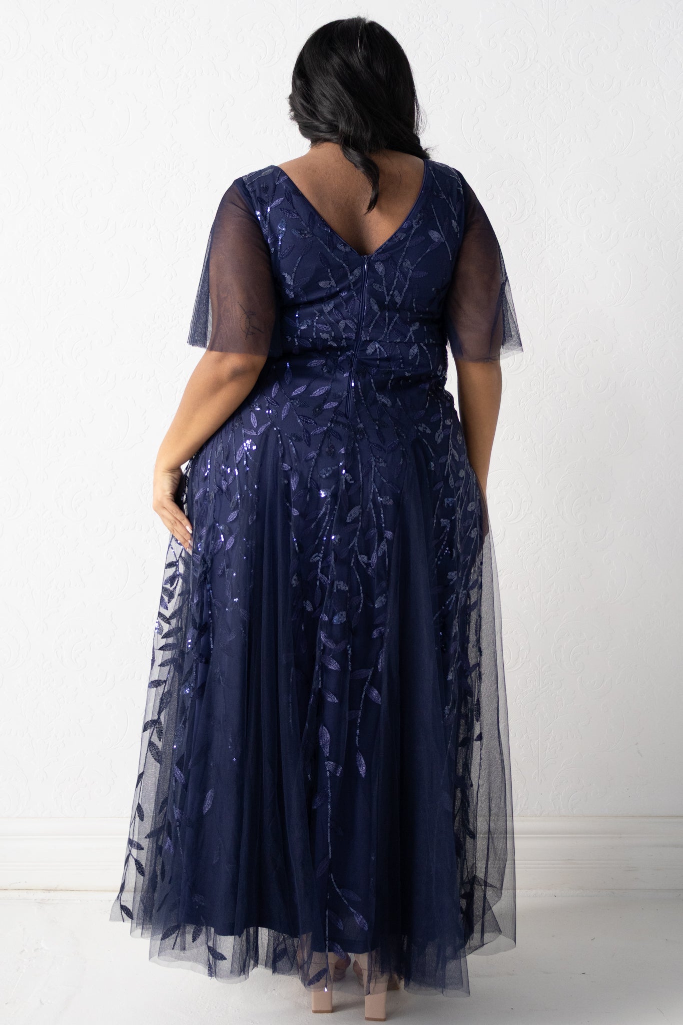 CURVE Sequin Evening gown