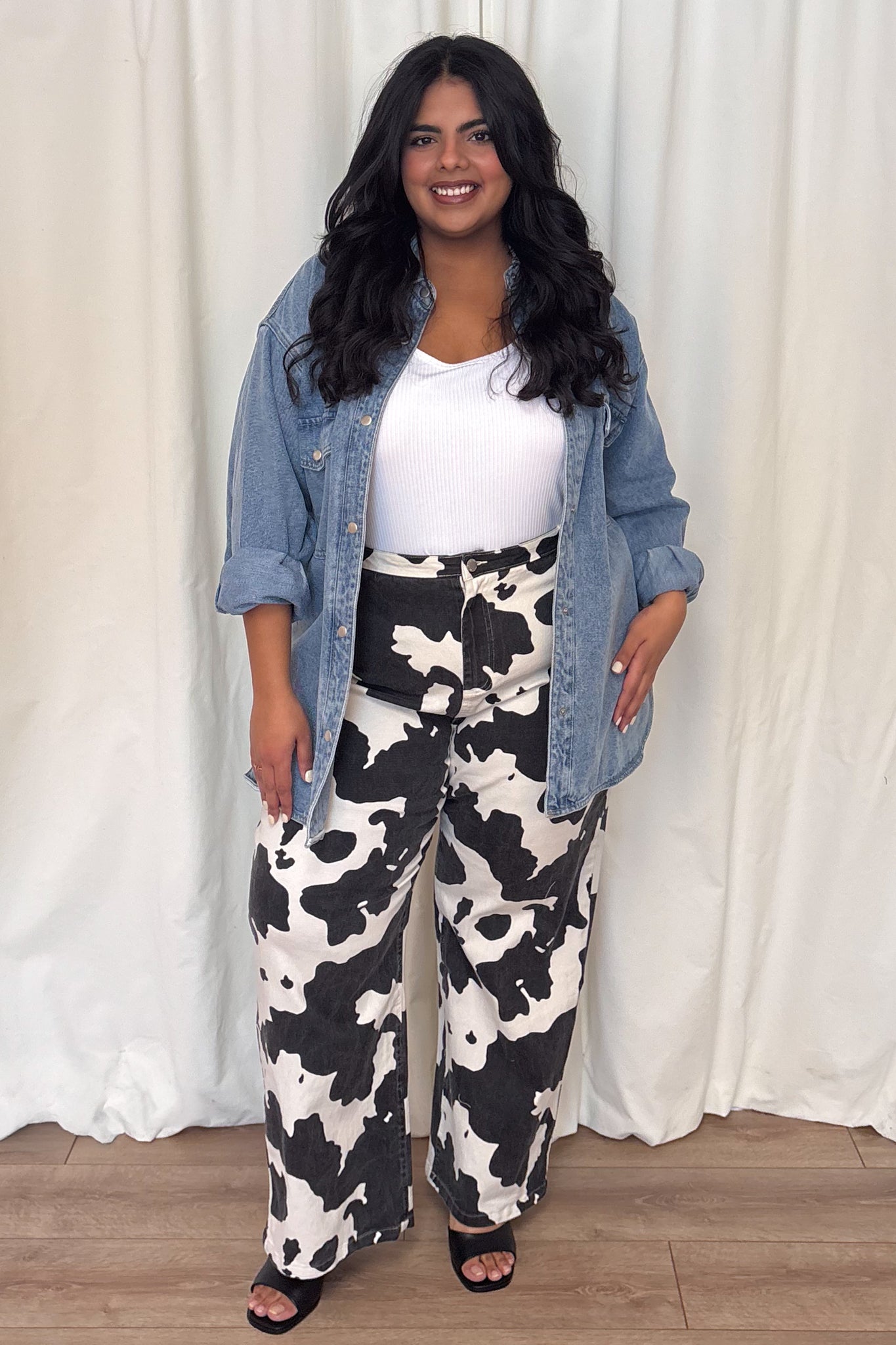 Cow Print Wide Leg Jeans (S-3X)