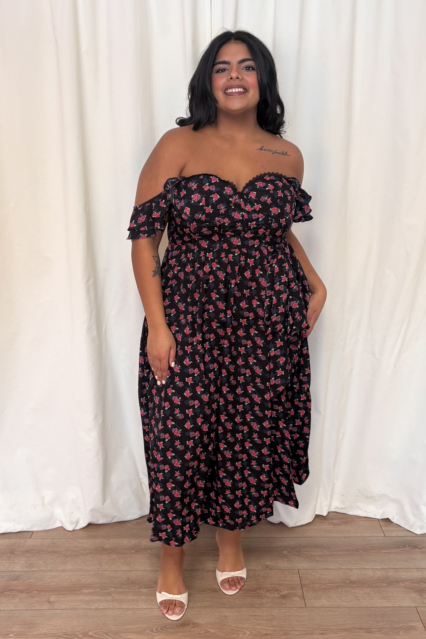 CURVE Floral Sweetheart Dress