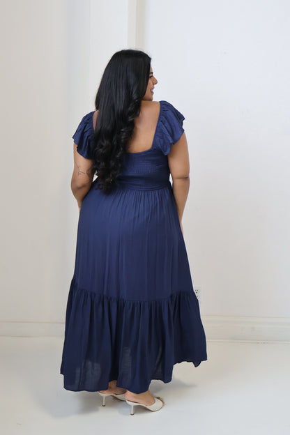 CURVE Sweetheart Midi Dress