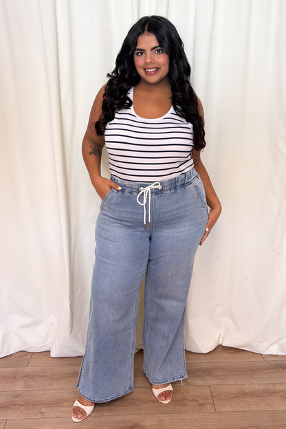 Drawstring Wide Leg Jeans (1-24W)