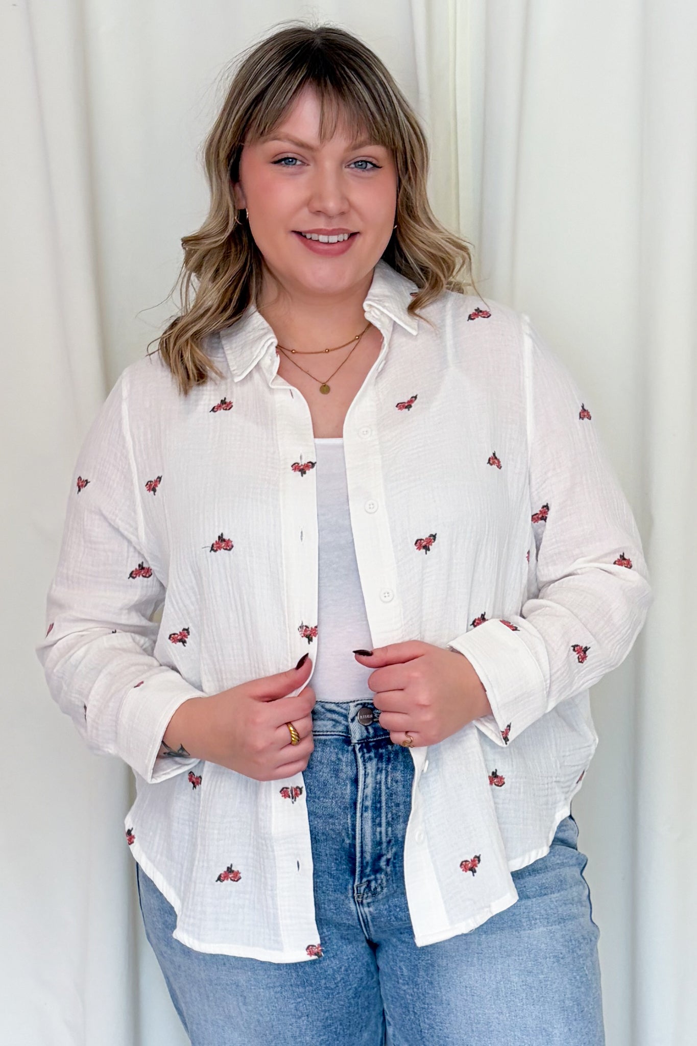 CURVE Embroidered Button Front