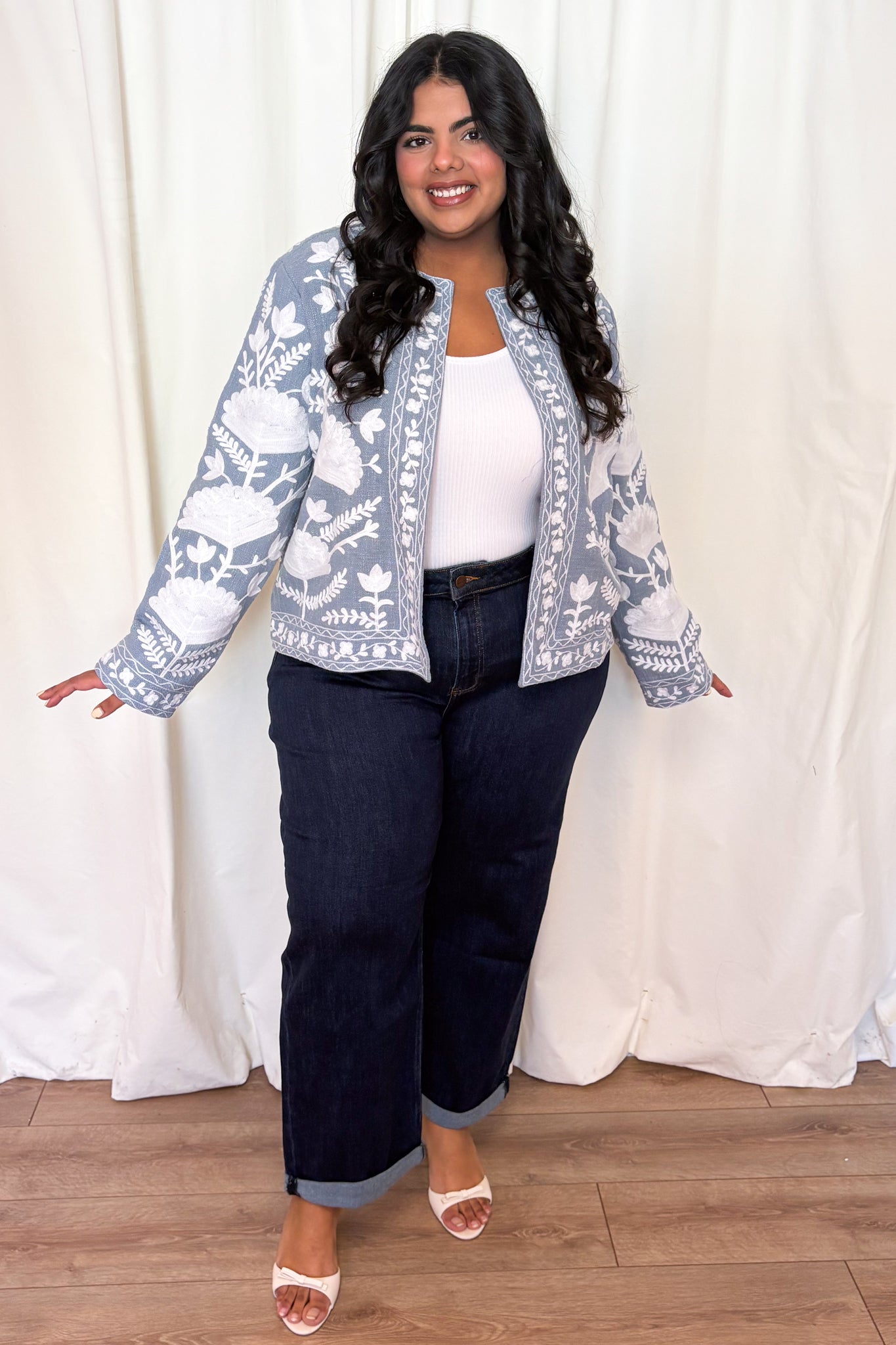 Embroidered Jacket (S-XXL)