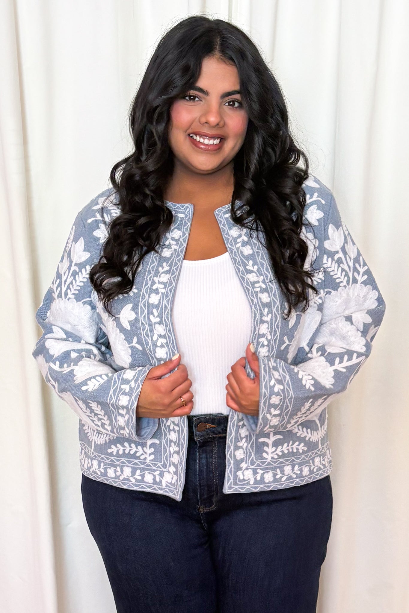 Embroidered Jacket (S-XXL)