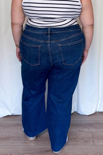 CURVE Olivia Jeans