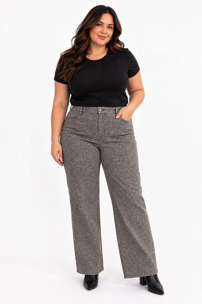 CURVE Animal Print Jeans