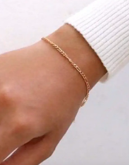 Simple Dainty Chain bracelet