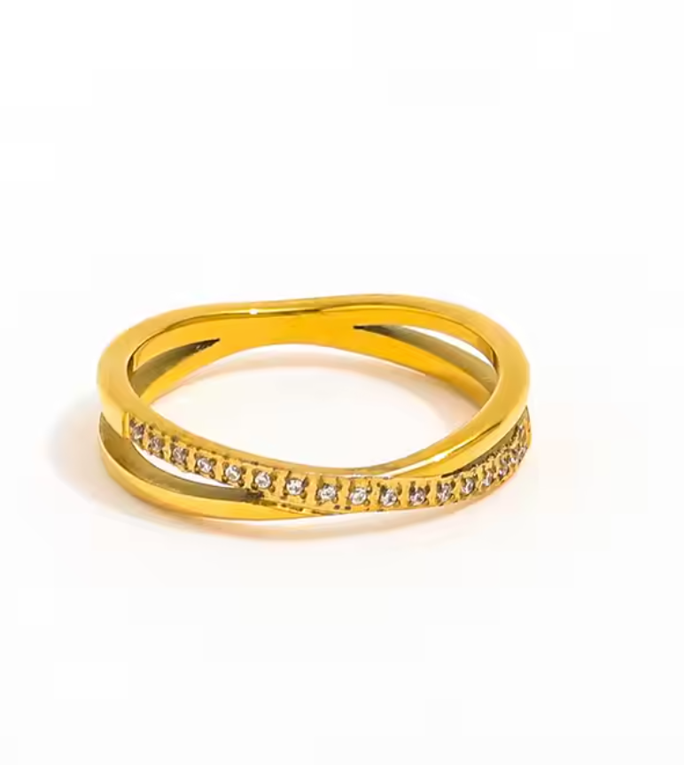 Twist Pave Ring