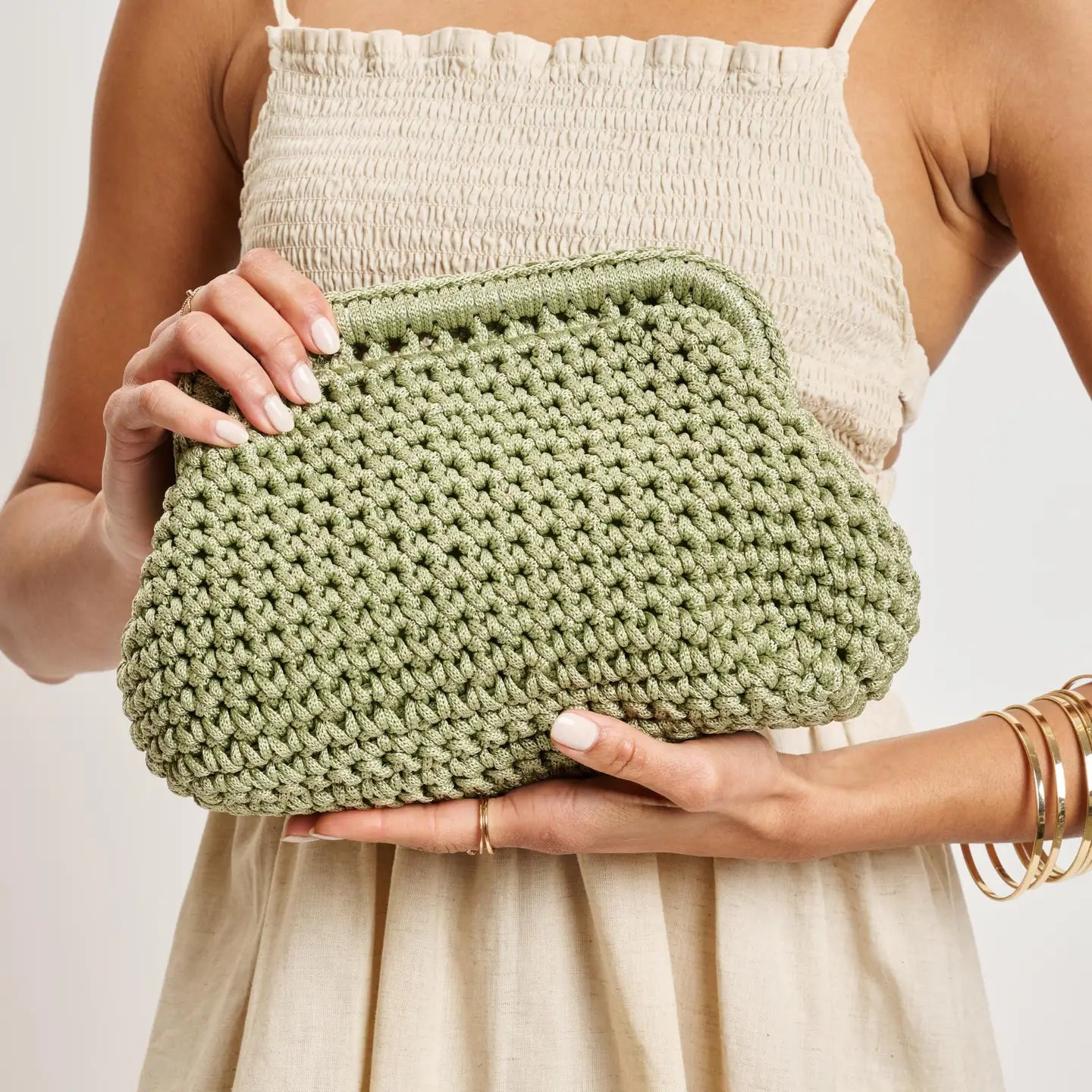 Anastasia Pouch
