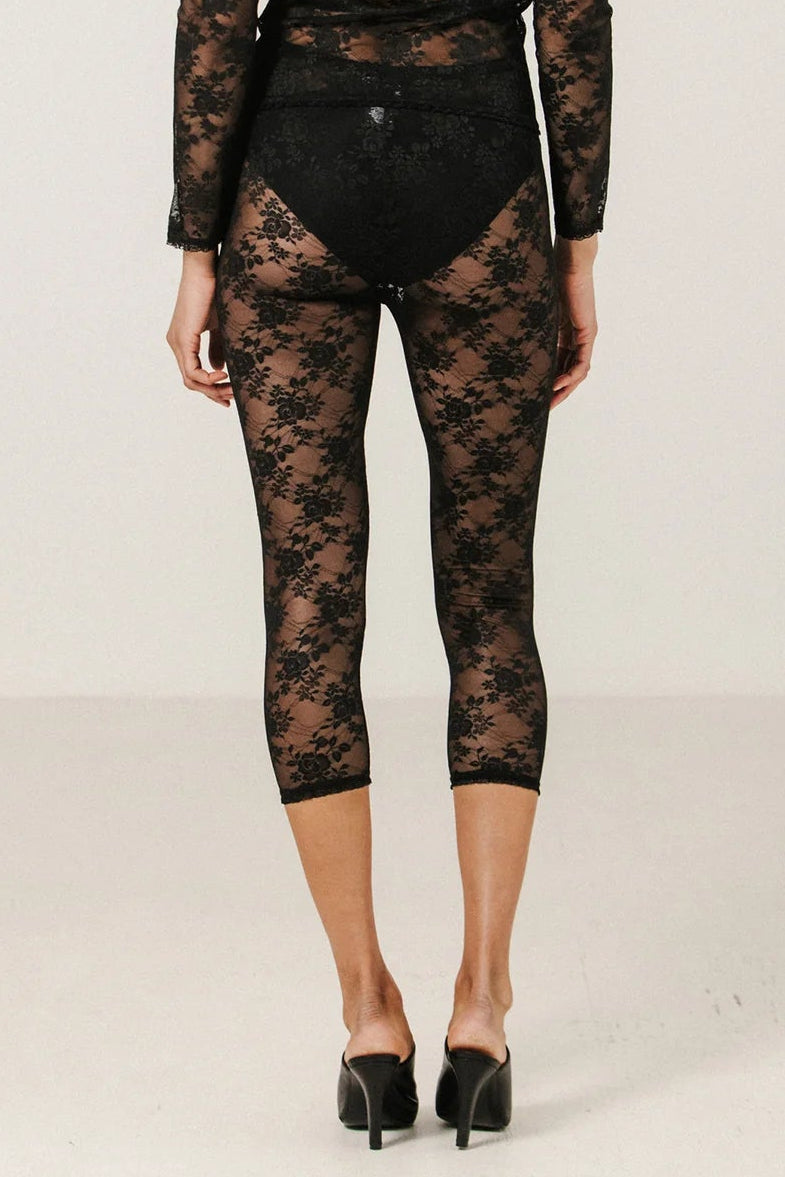 Lace Capris (XS-3X)