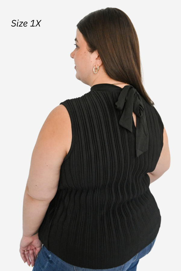 CURVE Pleated Tank