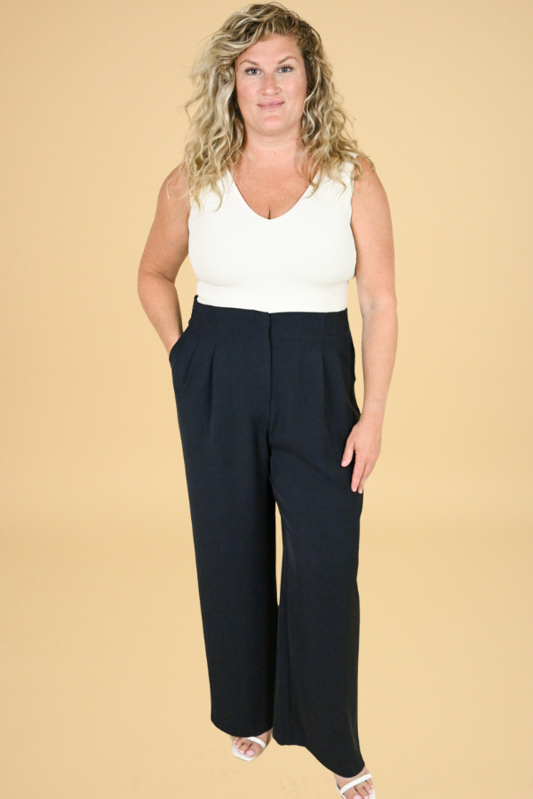 CURVE Wide Leg Dress Pant