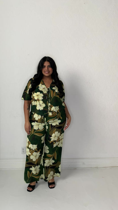 Leaf Print Wide Leg Pant (XS-2X)