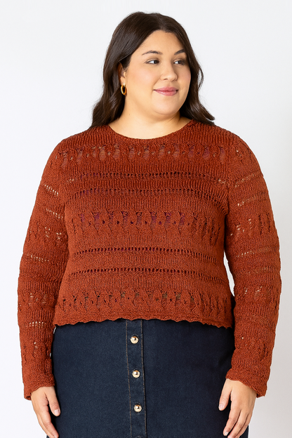 CURVE Scallop Hem Sweater
