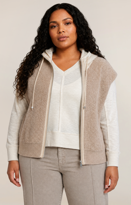 CURVE Boucle Hooded Vest