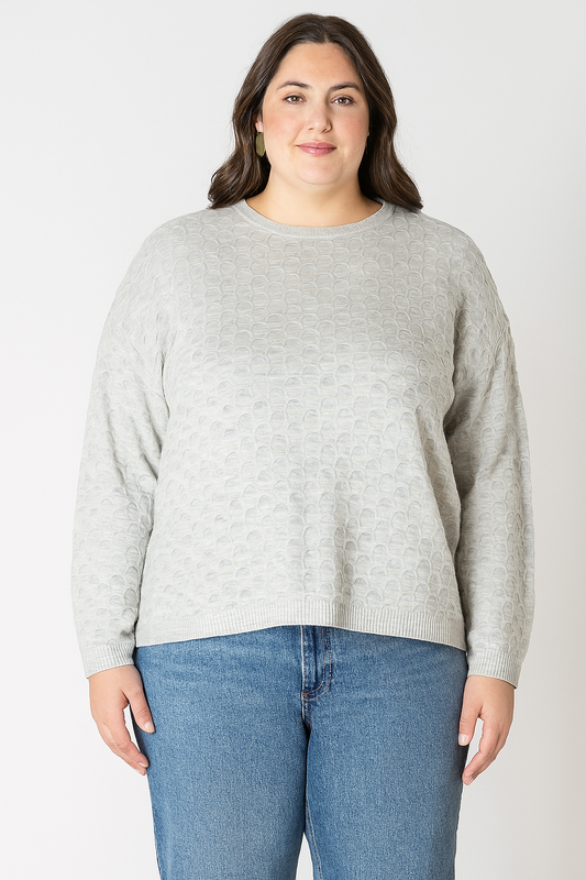 CURVE Scalloped Sweater
